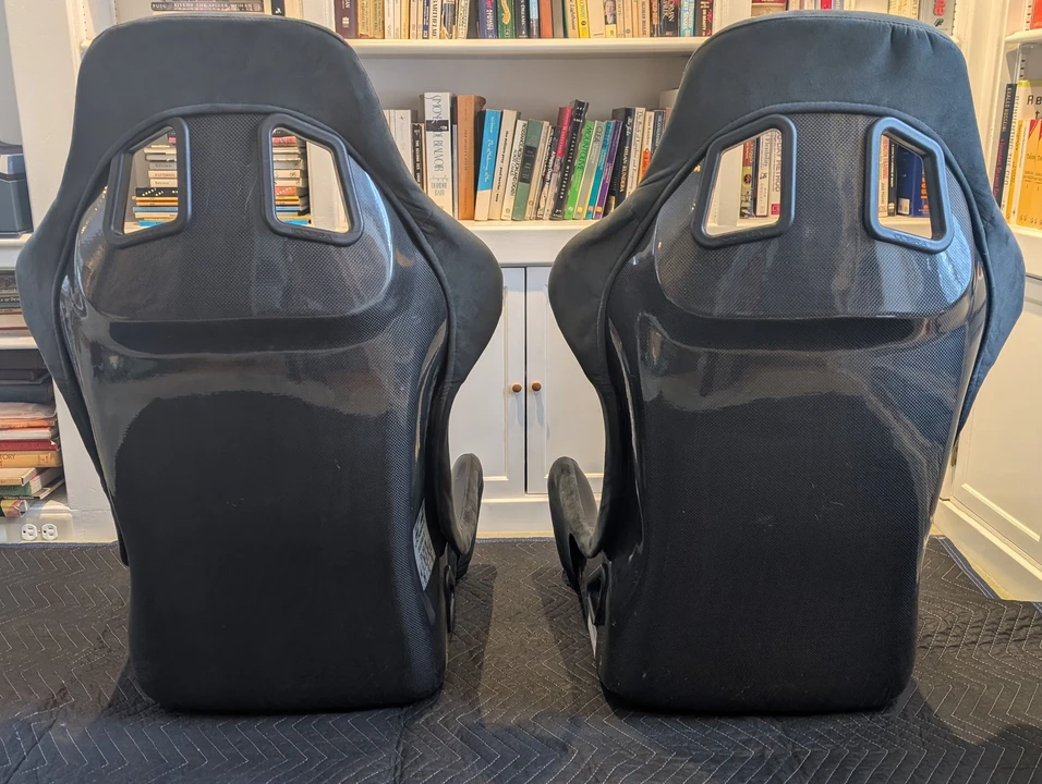 Parts & Memorabilia Seats & Interior - Image 4 of 6