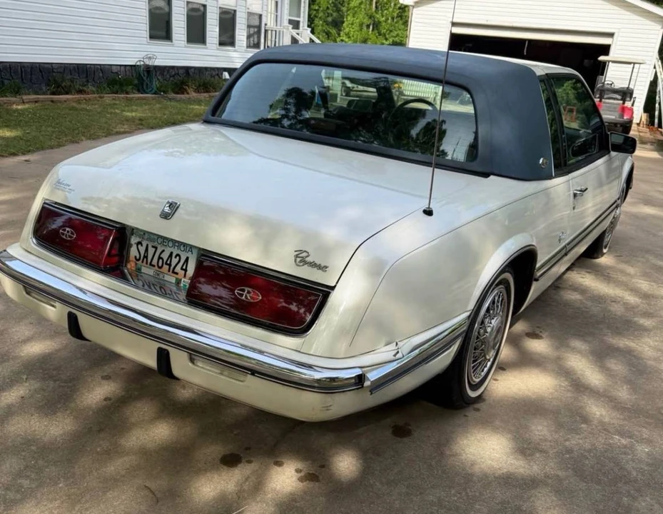 1992 Buick Riviera 4th-7th Gen - Image 4 of 24