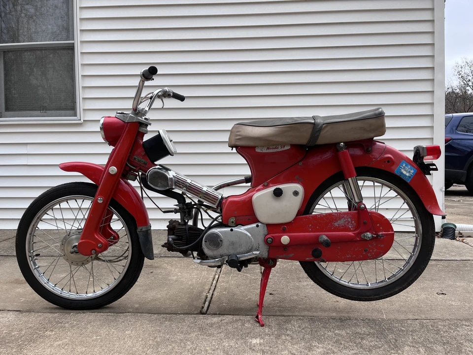 Honda Super Cub - Image 25 of 31