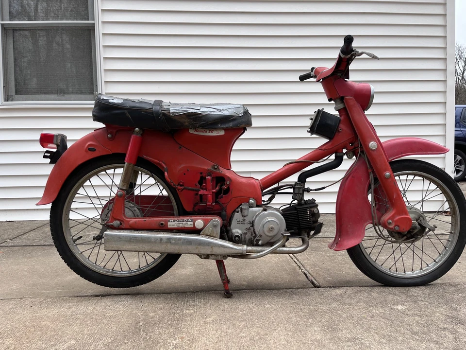 Honda Super Cub - Image 8 of 31