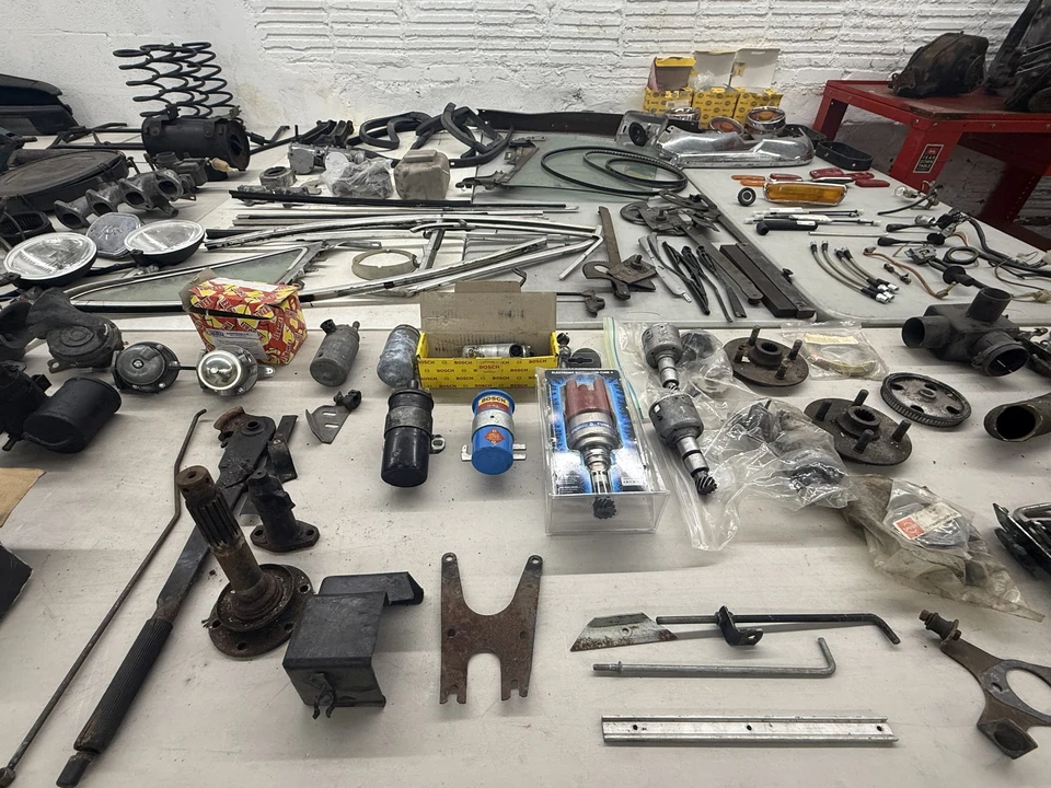 Parts & Memorabilia Mechanical Components - Image 4 of 31