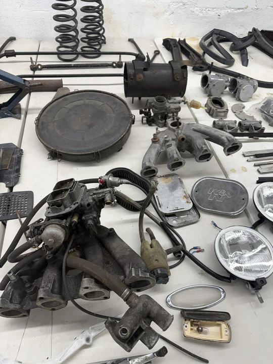 Parts & Memorabilia Mechanical Components - Image 16 of 31