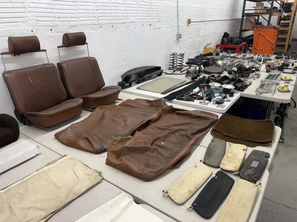 Parts & Memorabilia Mechanical Components - Image 18 of 31