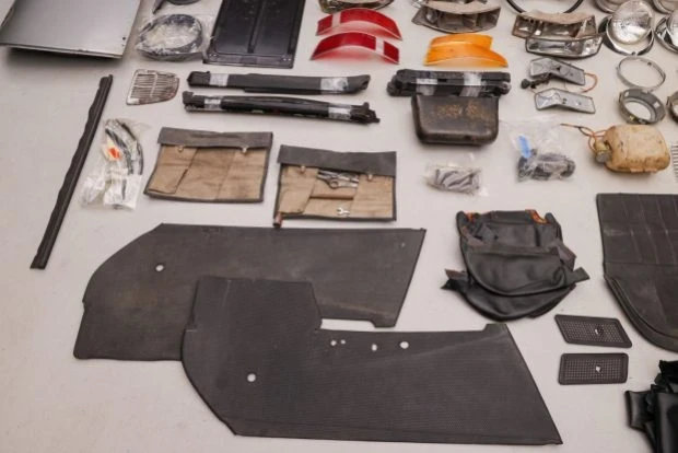 Parts & Memorabilia Mechanical Components - Image 5 of 5