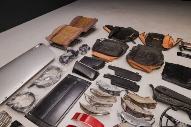 Parts & Memorabilia Mechanical Components - Image 4 of 5