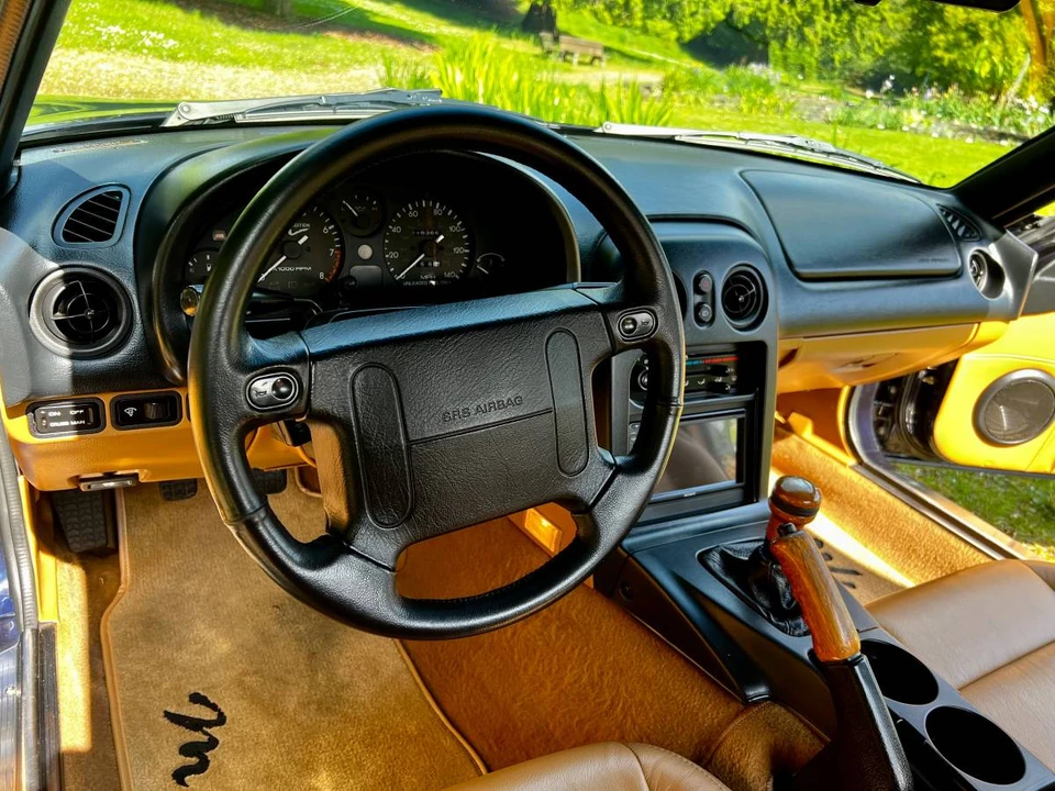 1996 Mazda NA MX-5 Miata - Image 13 of 21