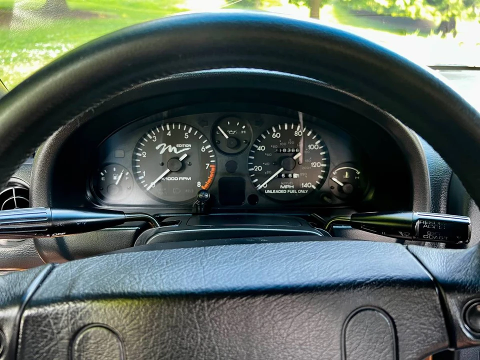 1996 Mazda NA MX-5 Miata - Image 19 of 21