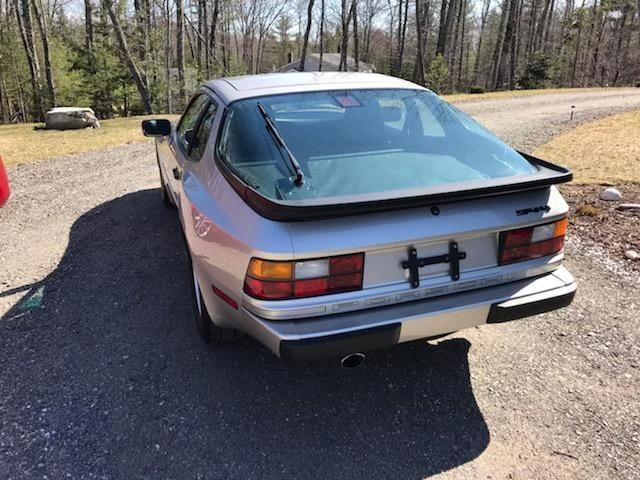 1986 Porsche 944 - Image 21 of 30