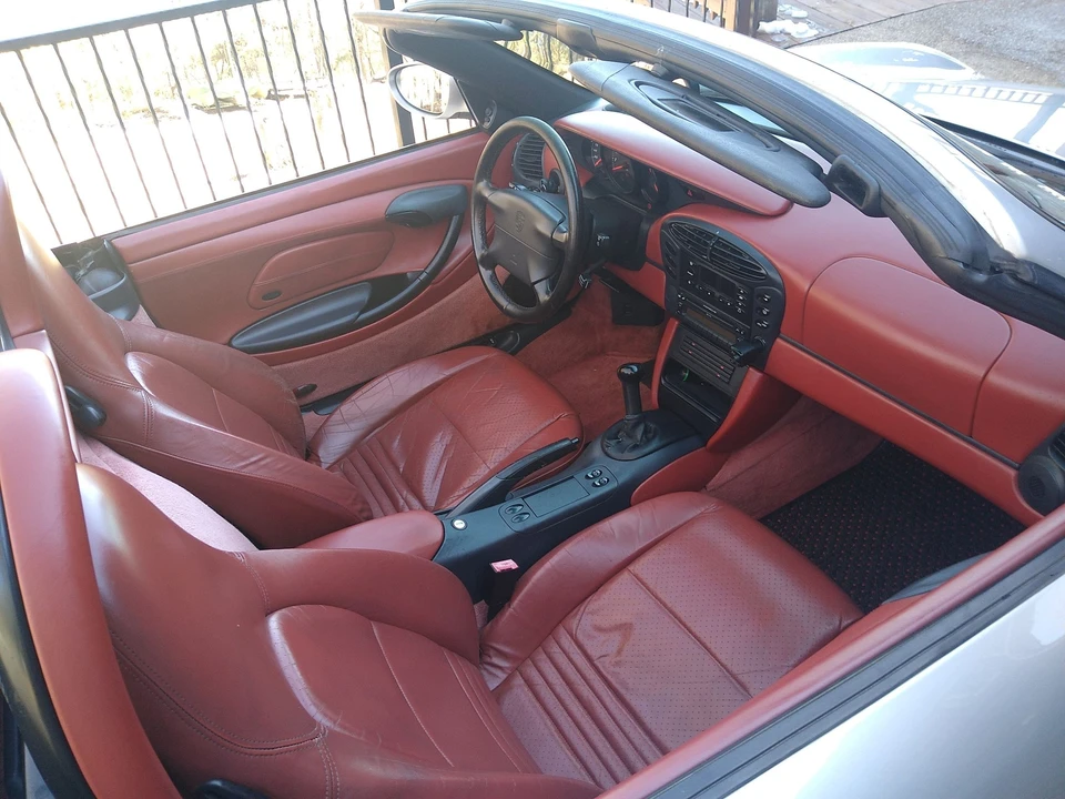 1998 Porsche 986 Boxster - Image 7 of 31