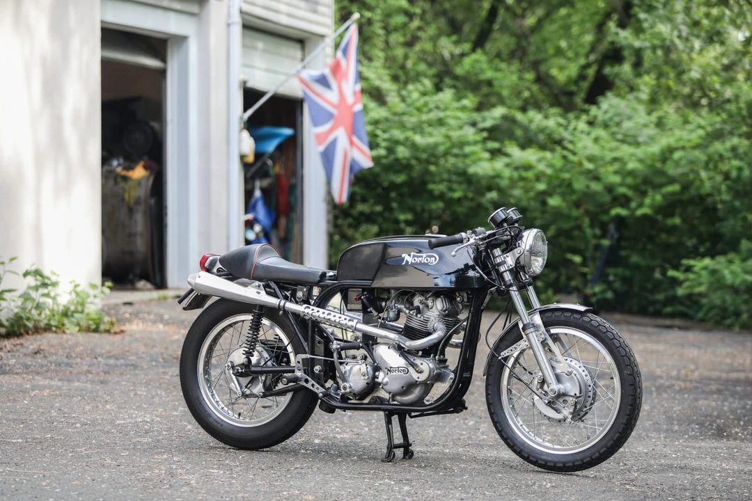 1956 Norton Dominator - Image 2 of 31
