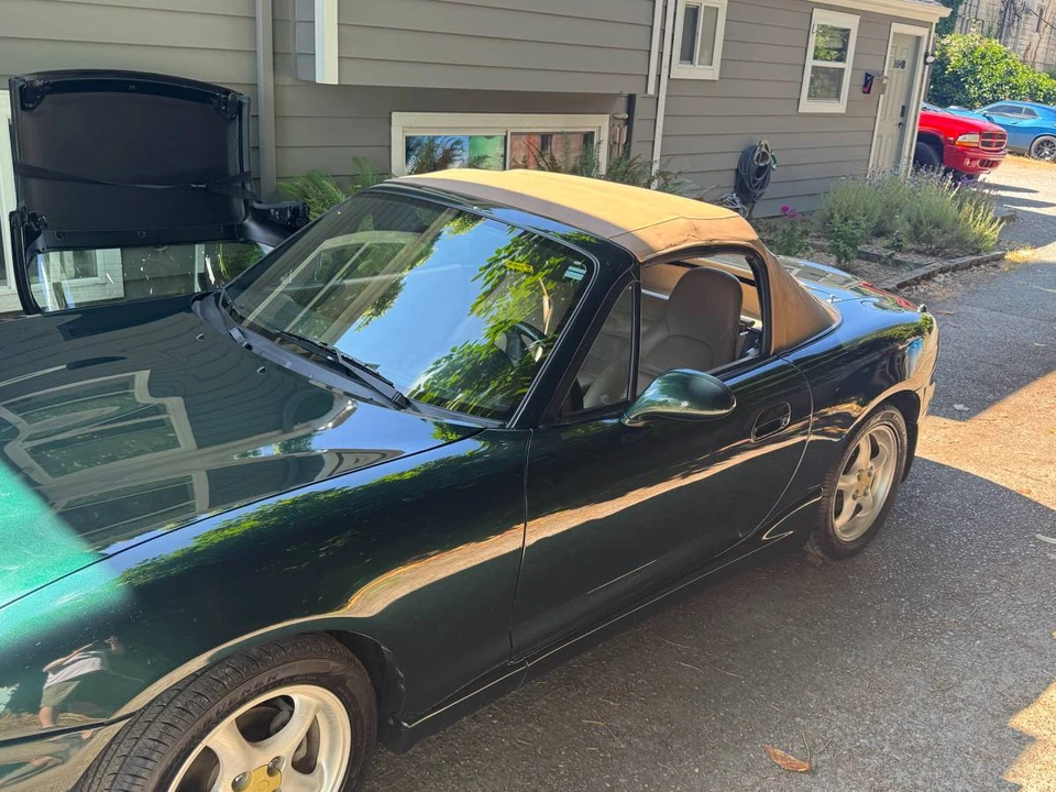 1999 Mazda NB MX-5 Miata - Image 8 of 24