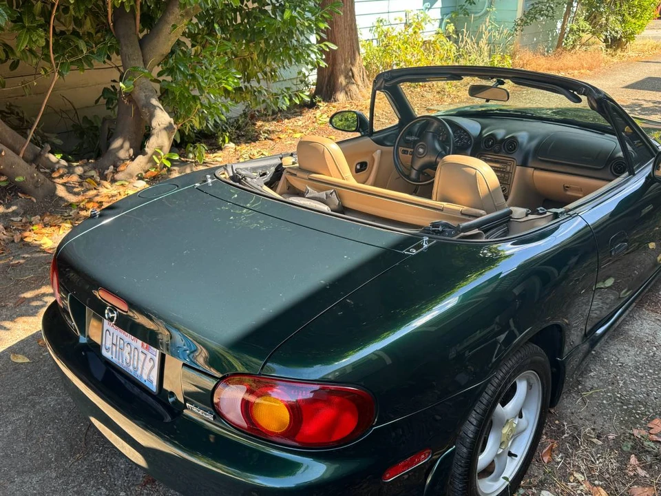 1999 Mazda NB MX-5 Miata - Image 4 of 24