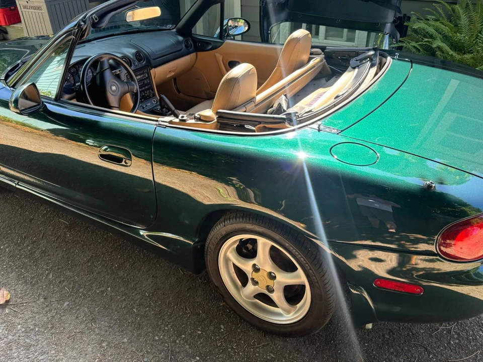 1999 Mazda NB MX-5 Miata - Image 5 of 24