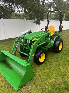John Deere 4100 Compact Tractor