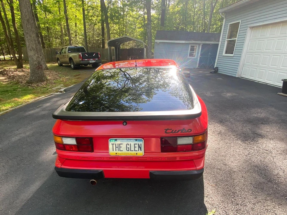 1986 Porsche 944 Turbo - Image 13 of 14