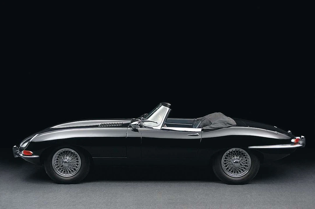 1962 Jaguar E-Type Series 1 - Image 2 of 4