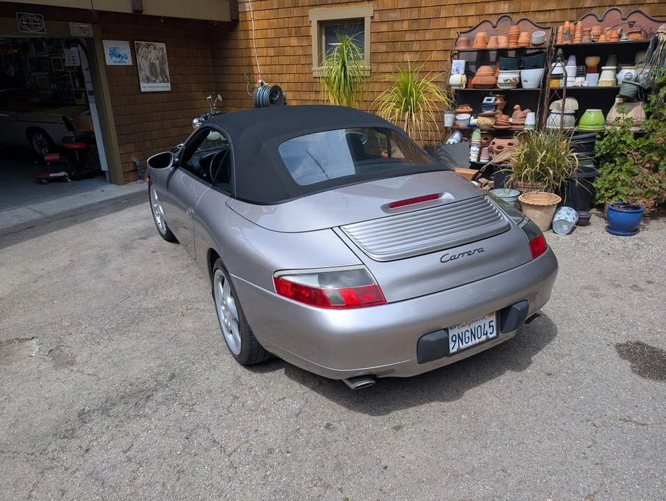 2001 Porsche 996 Carrera - Image 11 of 29