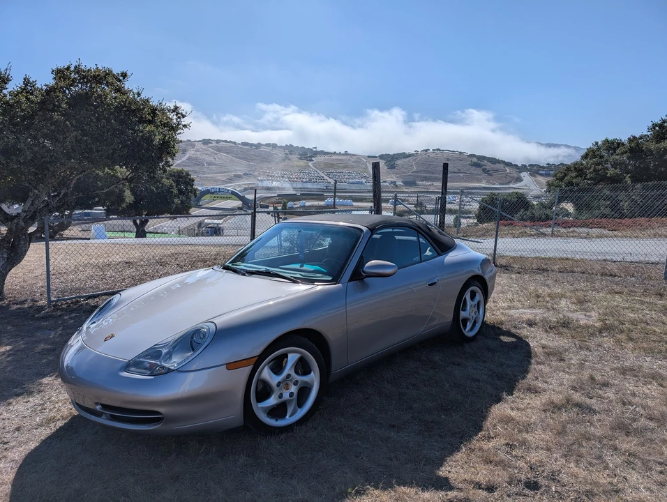 2001 Porsche 996 Carrera - Image 24 of 29