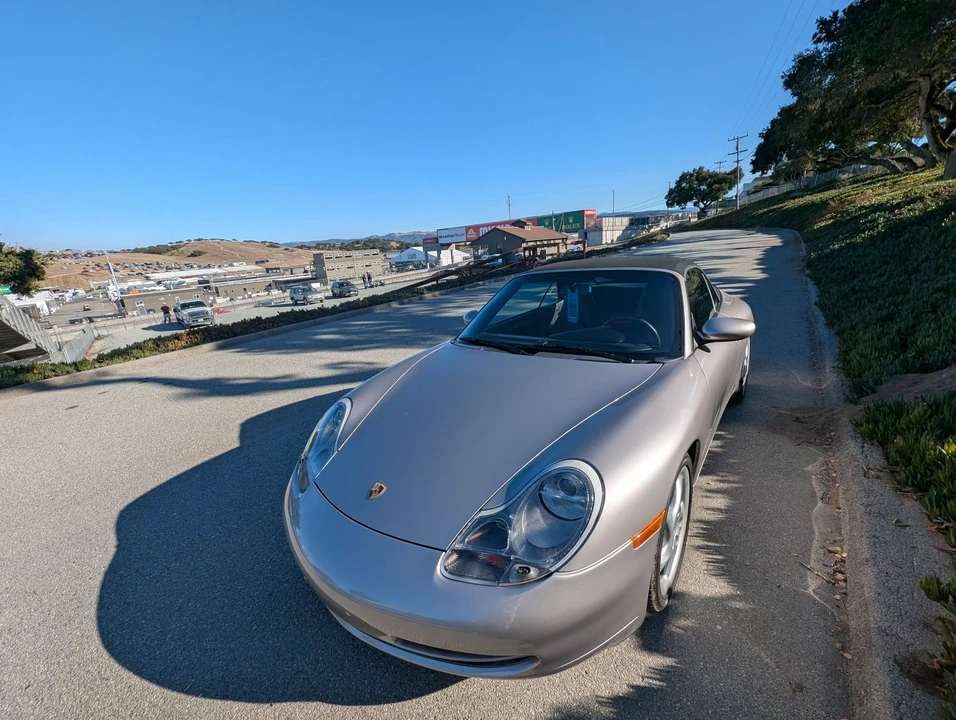 2001 Porsche 996 Carrera - Image 25 of 29