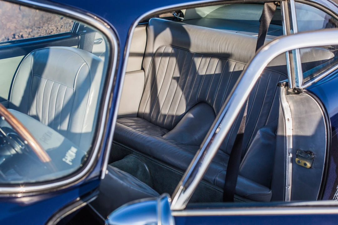 Aston Martin DB4 - Image 13 of 30