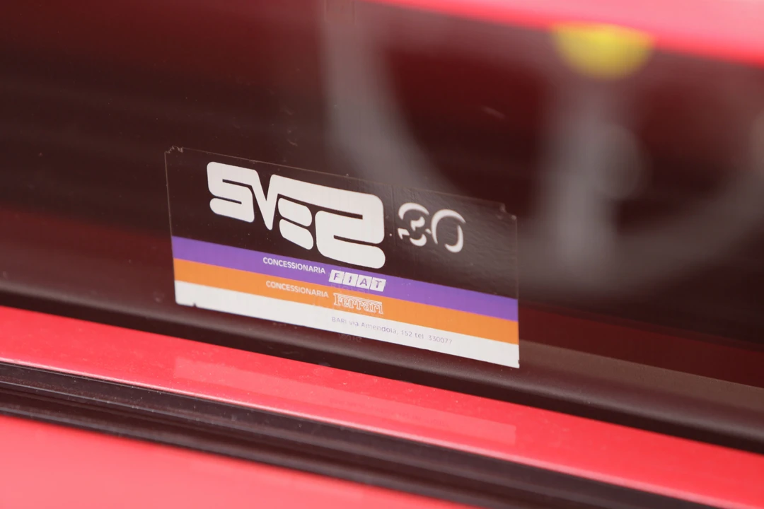 Ferrari Testarossa - Image 15 of 21