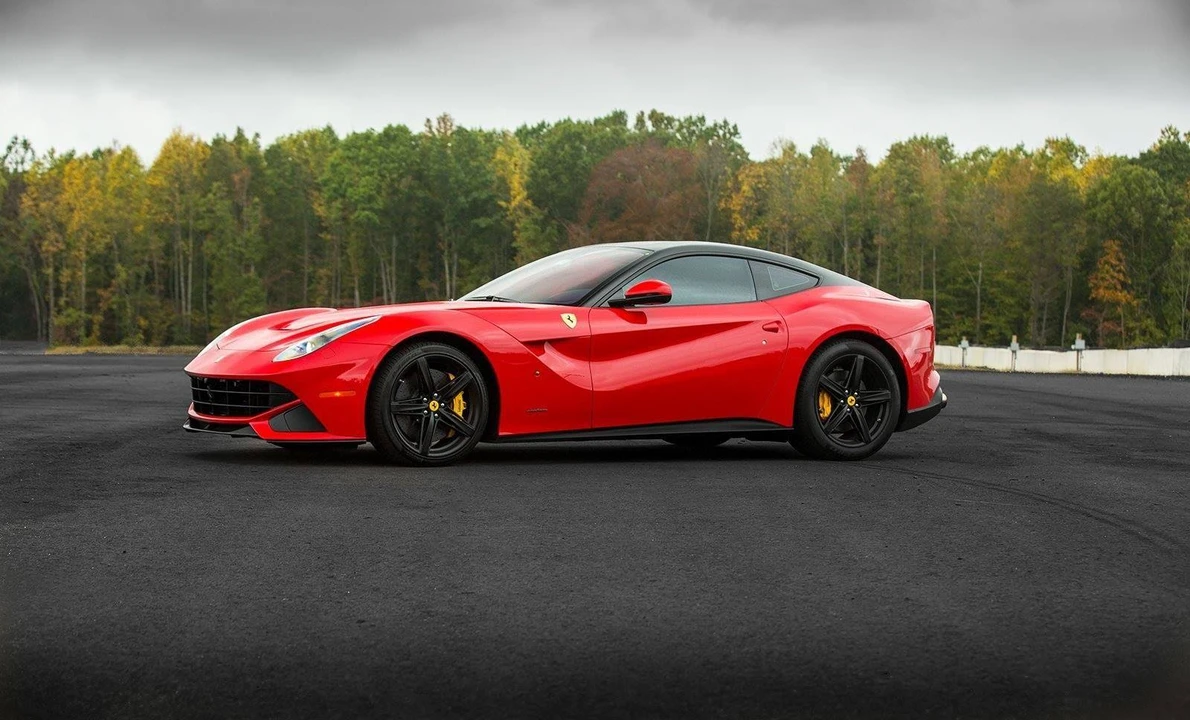 2020 Ferrari LaFerrari - Image 16 of 25