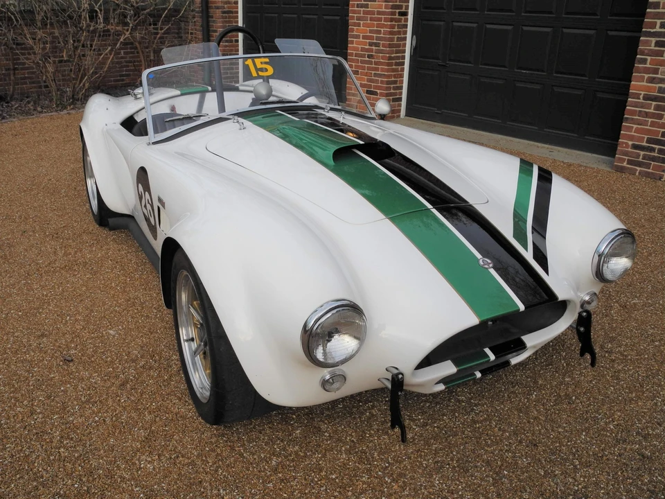 Shelby Cobra Replica - Image 12 of 31