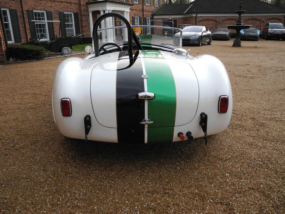 Shelby Cobra Replica - Image 6 of 31