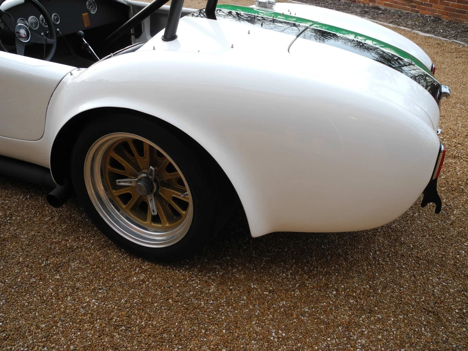 Shelby Cobra Replica - Image 25 of 31