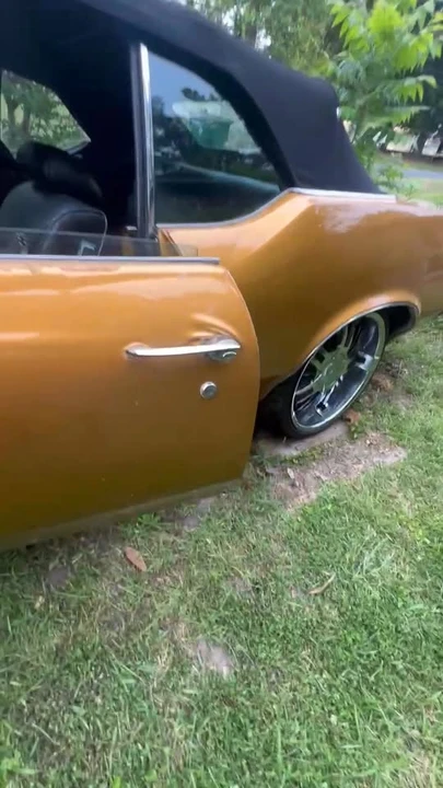 1970 Oldsmobile Cutlass Supreme - Image 11 of 11