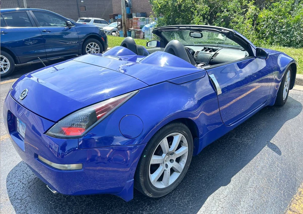 2004 Nissan 350Z 5th Gen - Image 8 of 8