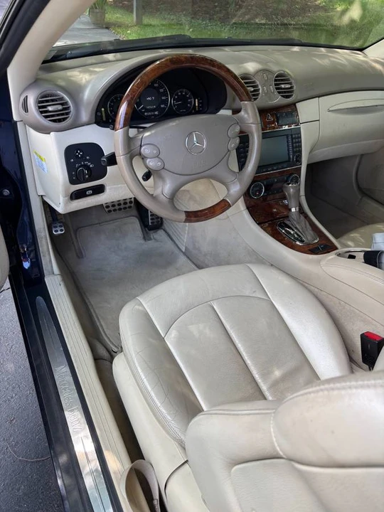 2009 Mercedes-Benz C209/A209 CLK-Class - Image 12 of 22