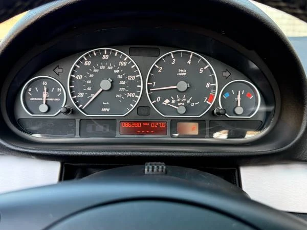 2006 BMW E46 330i & 330Ci - Image 6 of 10