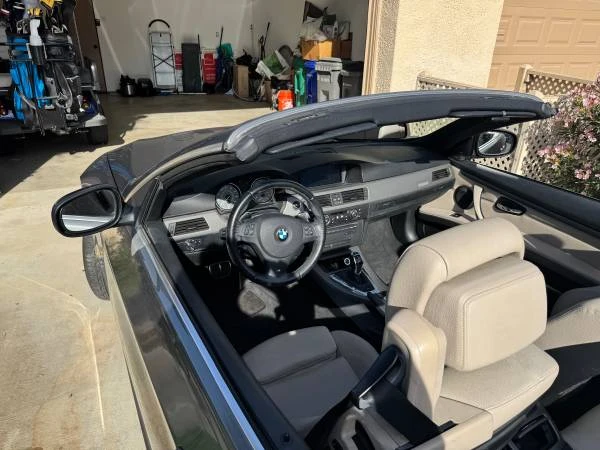 2012 BMW E93 335i Convertible - Image 3 of 6