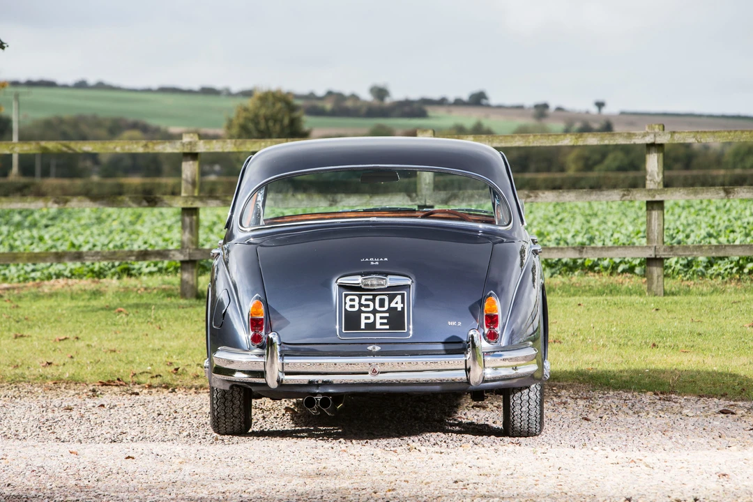 1963 Jaguar Mark II - Image 9 of 31