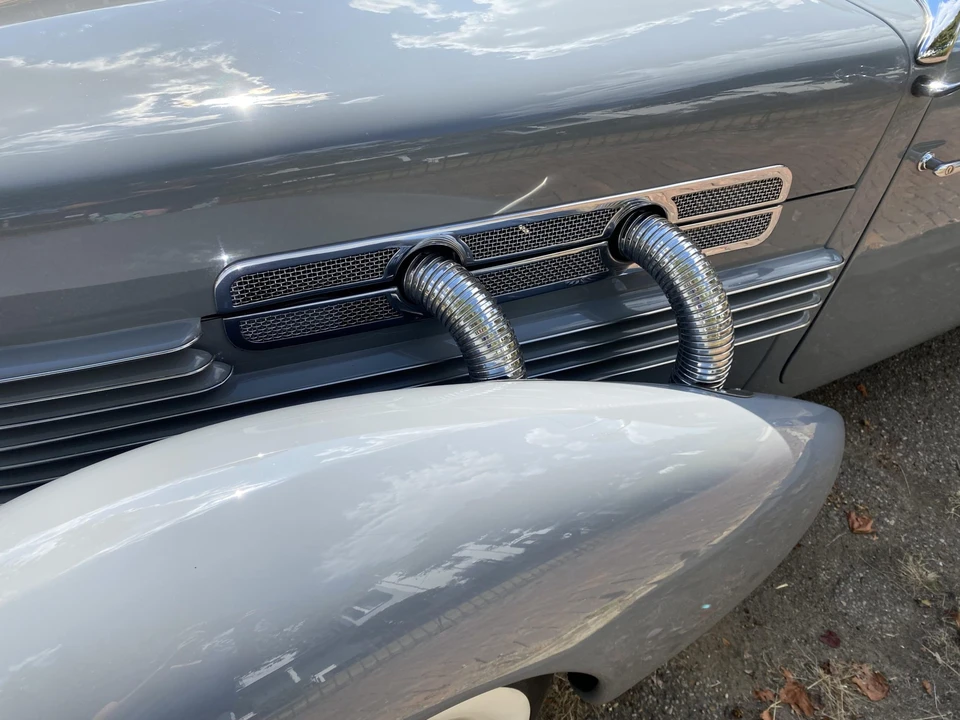Cord 810 & 812 - Image 26 of 31