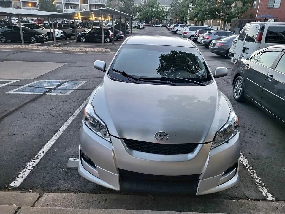 Toyota Matrix 1st Gen - Image 1 of 10