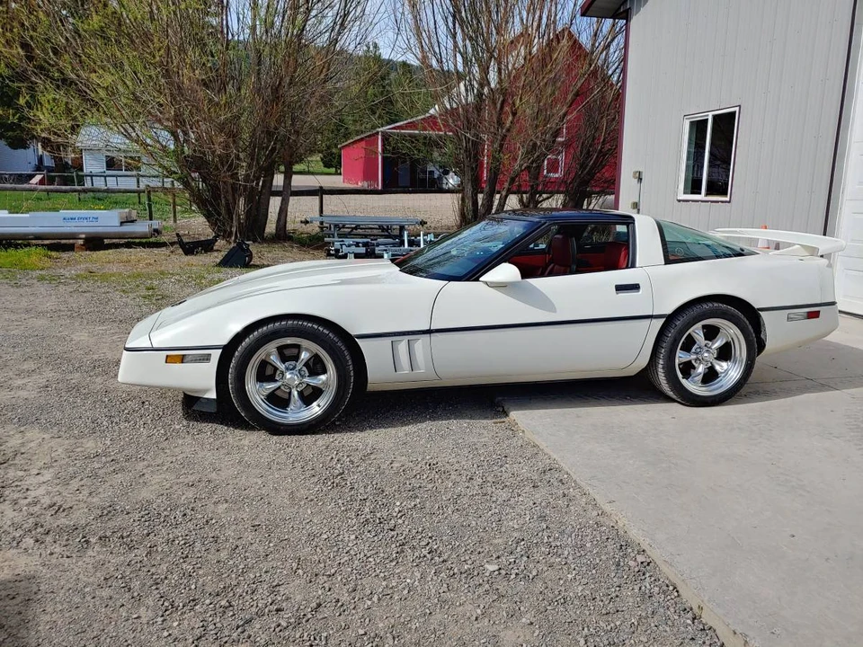 1984 Chevrolet Corvette C4 - Image 2 of 6