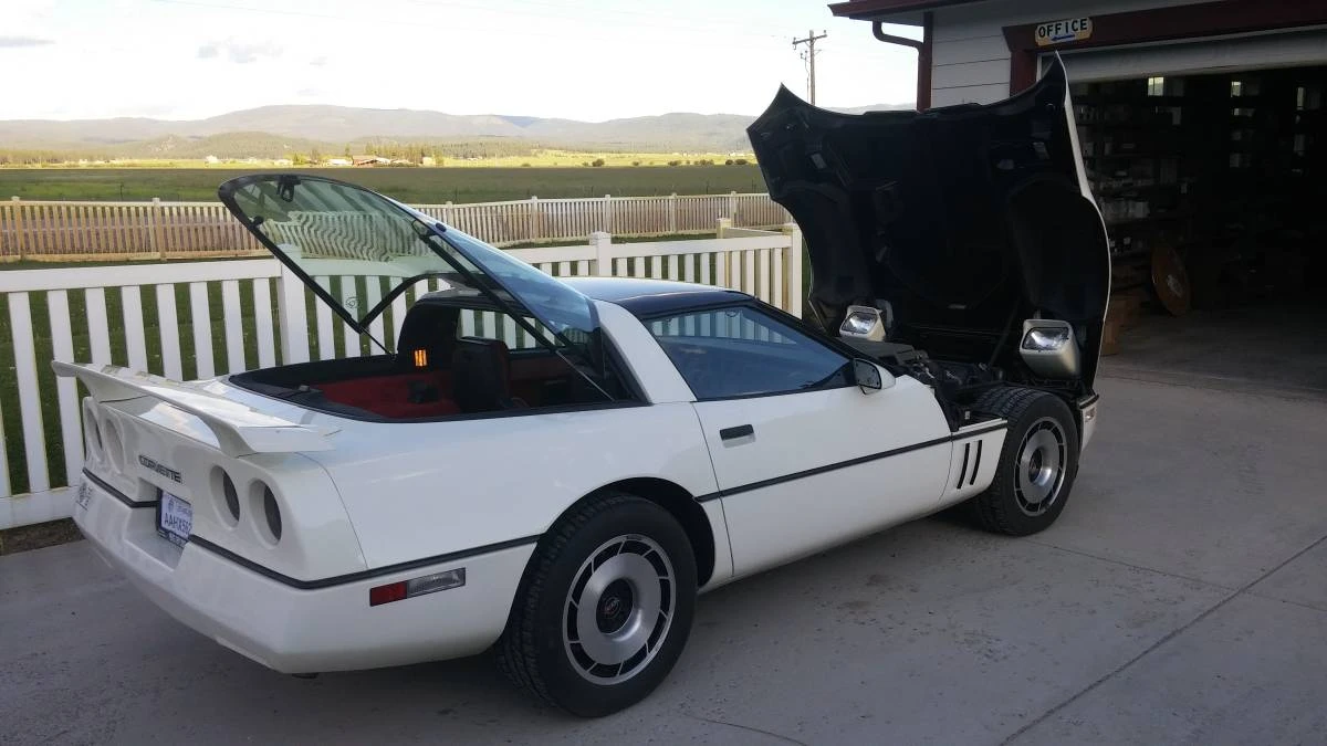 1984 Chevrolet Corvette C4 - Image 6 of 6