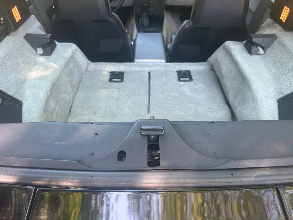1985 Chevrolet Corvette C4 - Image 15 of 24