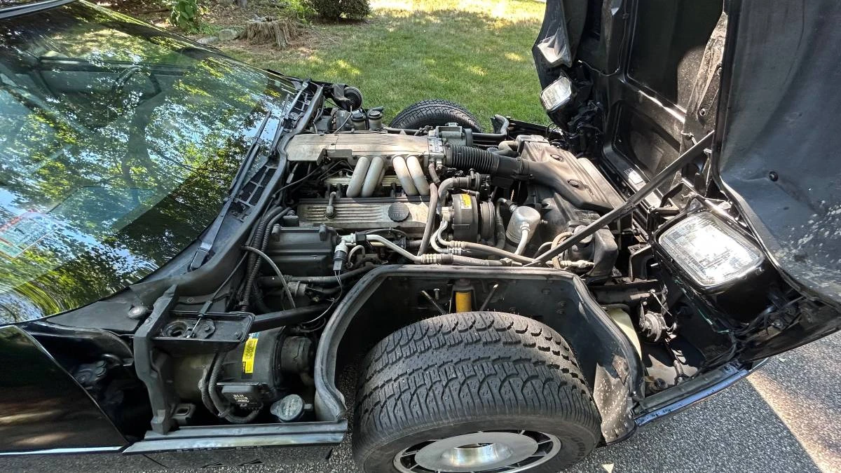 1985 Chevrolet Corvette C4 - Image 11 of 24