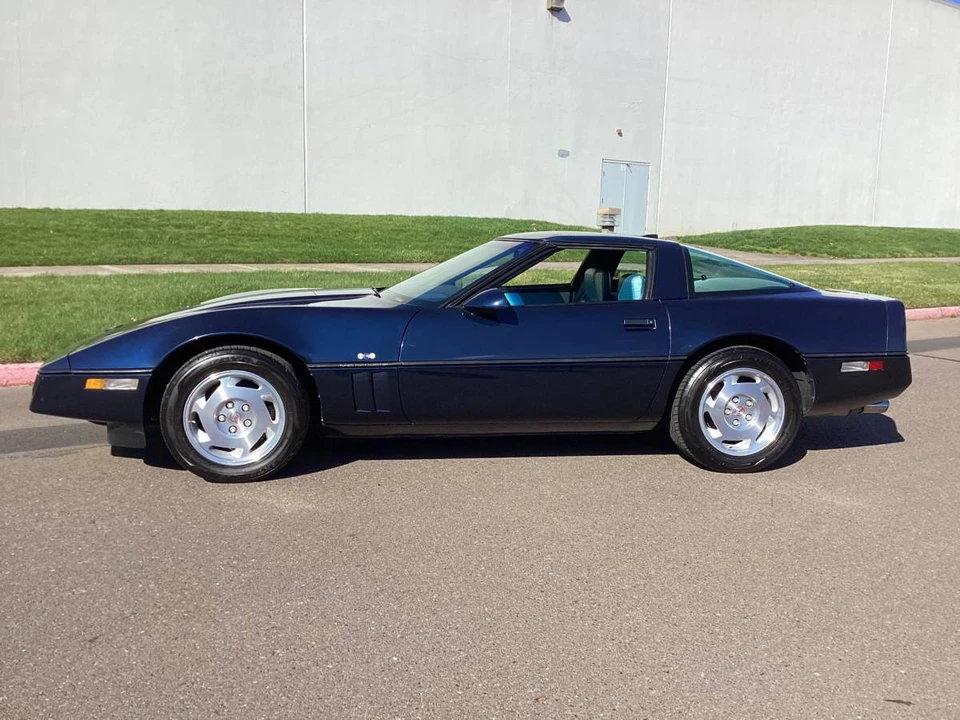 1988 Chevrolet Corvette C4 - Image 3 of 14