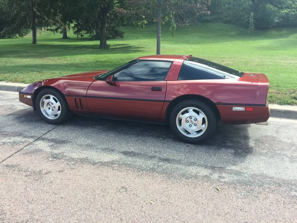 1988 Chevrolet Corvette C4 - Image 4 of 12