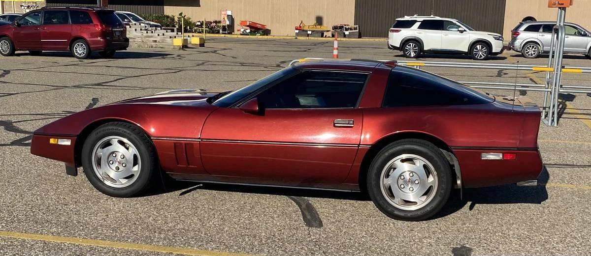 1988 Chevrolet Corvette C4 - Image 5 of 12