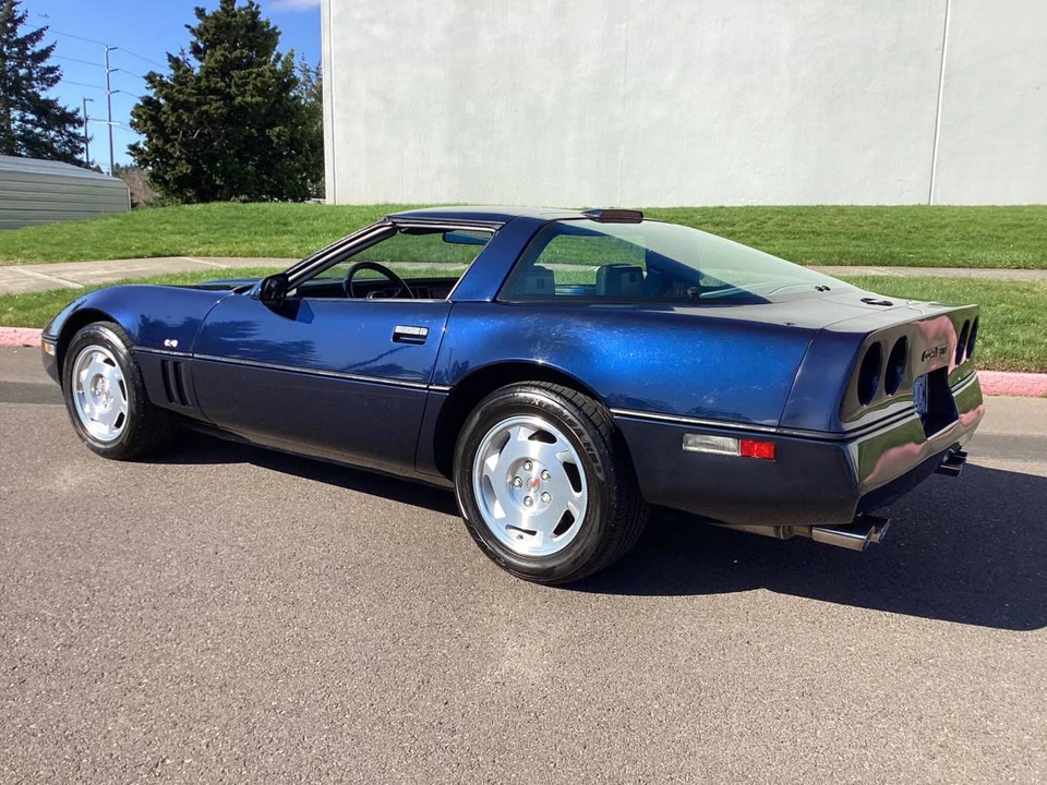 1988 Chevrolet Corvette C4 - Image 2 of 14