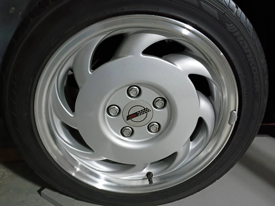 1991 Chevrolet Corvette C4 - Image 20 of 24