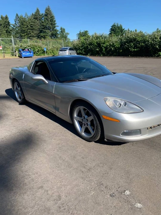 2005 Chevrolet Corvette C6 - Image 2 of 7
