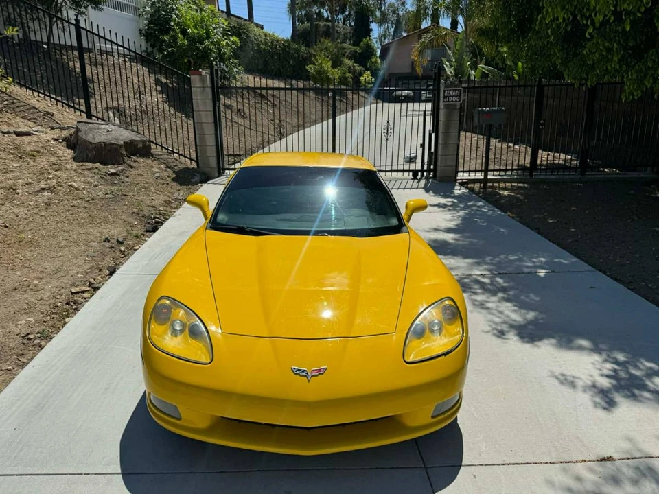 2007 Chevrolet Corvette C6 - Image 6 of 9