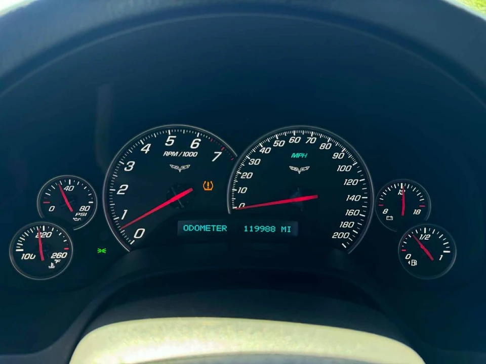 2007 Chevrolet Corvette C6 - Image 8 of 9