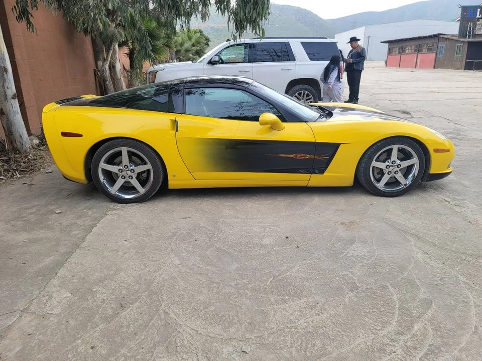 2007 Chevrolet Corvette C6 - Image 2 of 6